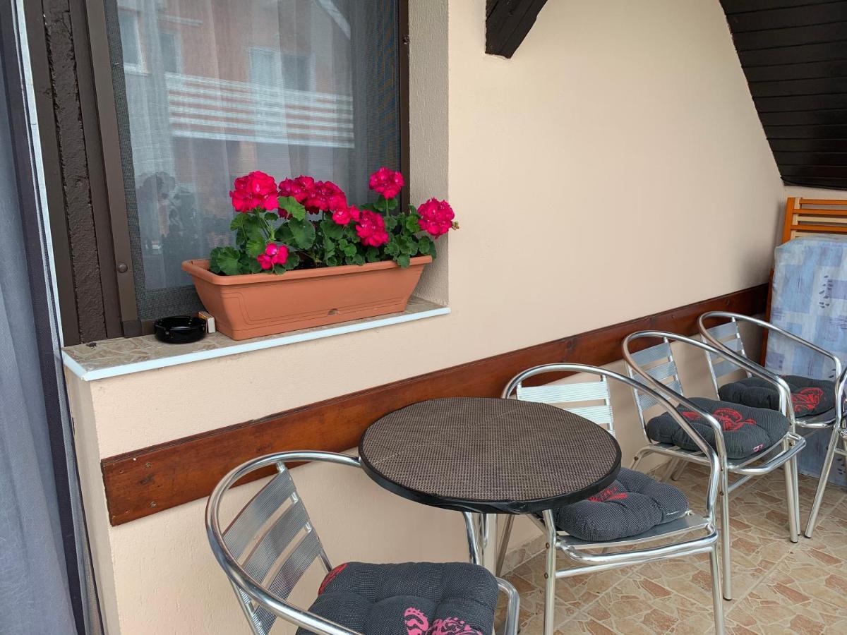 Nagcsalados Rozsa Apartman Balatonlelle Exterior photo