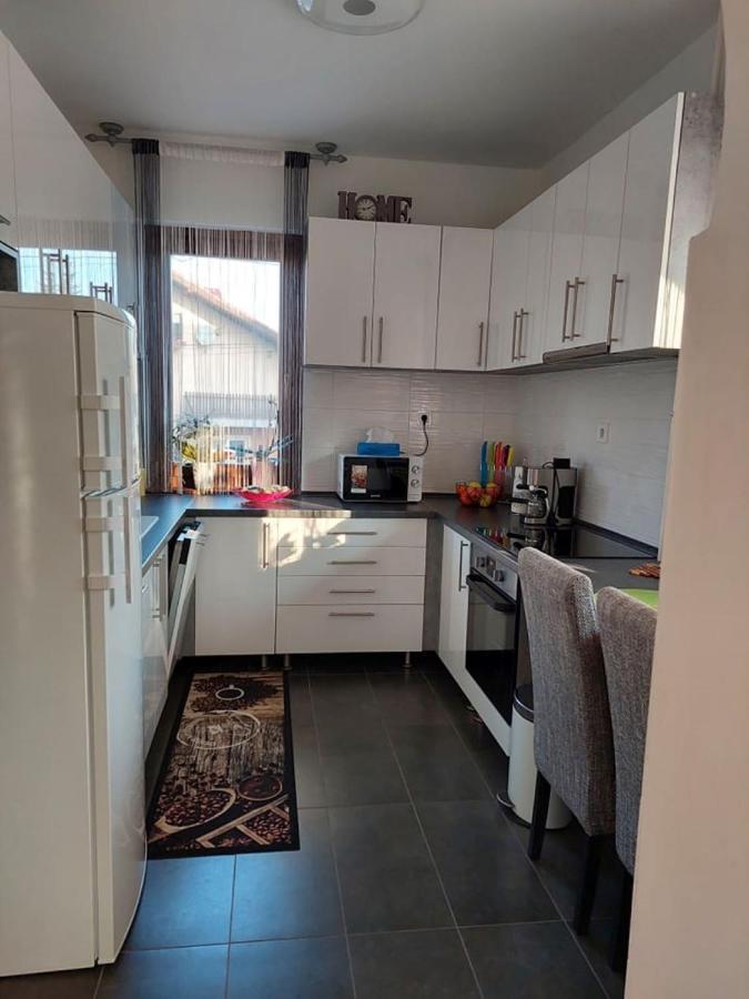 Nagcsalados Rozsa Apartman Balatonlelle Exterior photo