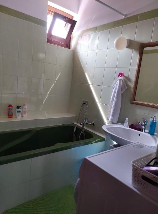 Nagcsalados Rozsa Apartman Balatonlelle Exterior photo